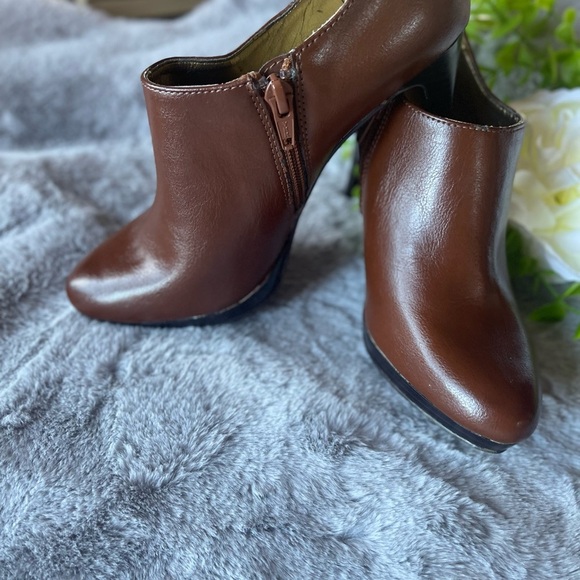 Elegant Brown Ankle Boots WORTHINGTON® - Picture 6 of 14